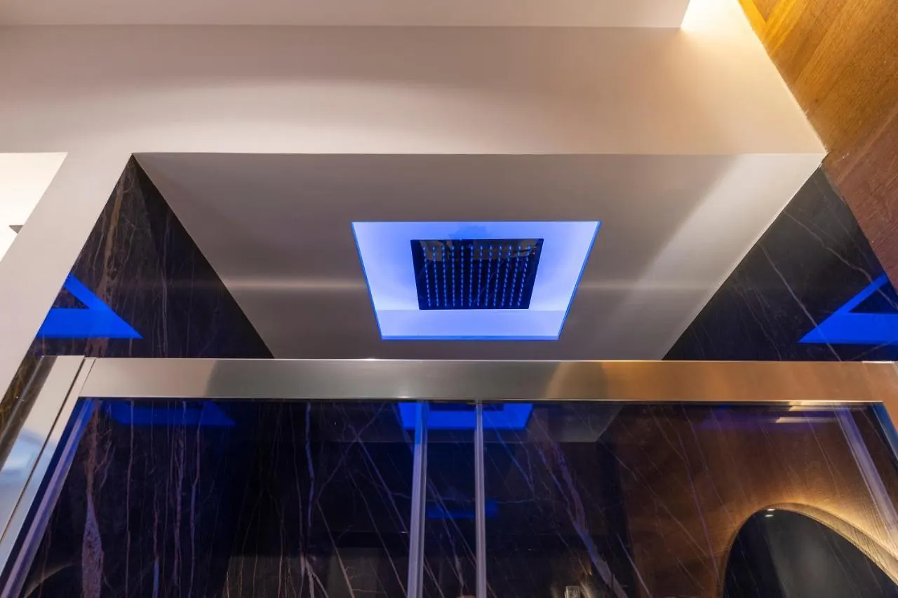 B&Z Luxury Bed & Breakfast Bari